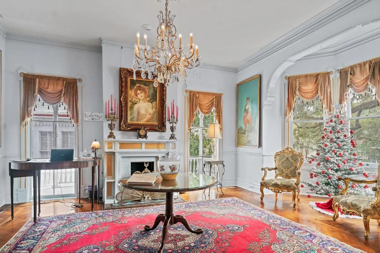 Amethyst Garden Bed & Breakfast Savannah