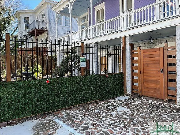 Amethyst Garden Bed & Breakfast Savannah
