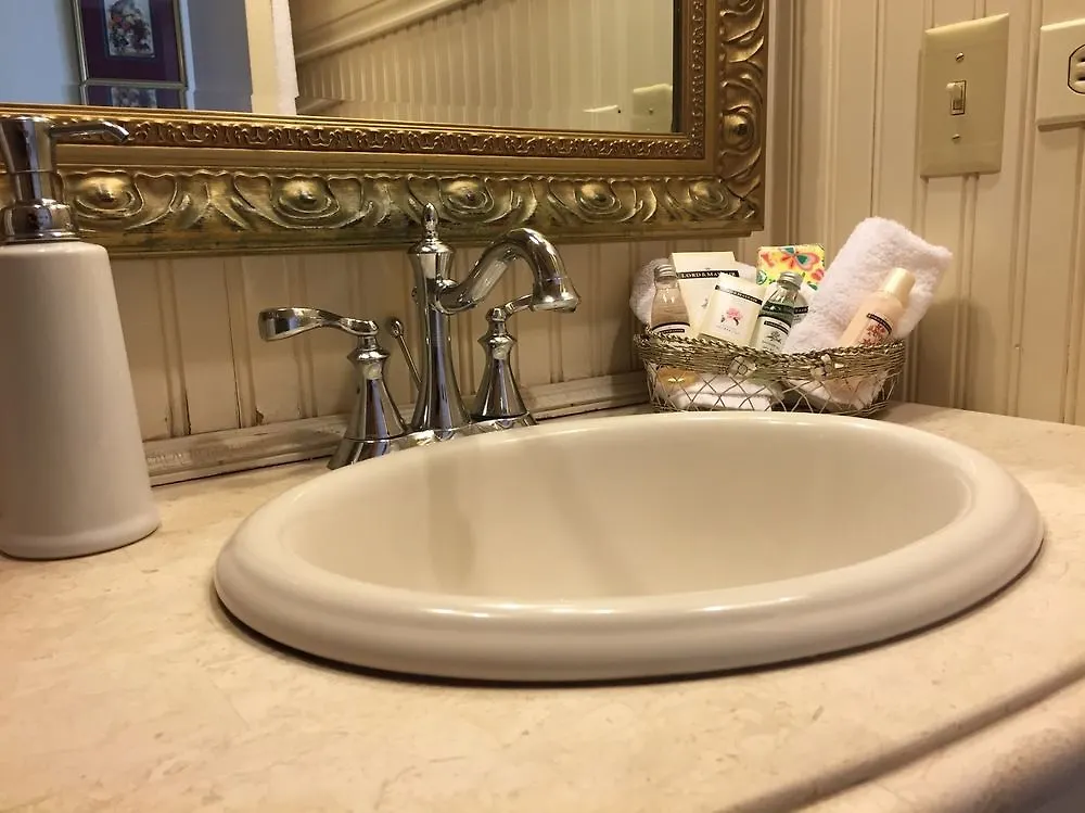 Bed and Breakfast Amethyst Garden Savannah Estados Unidos